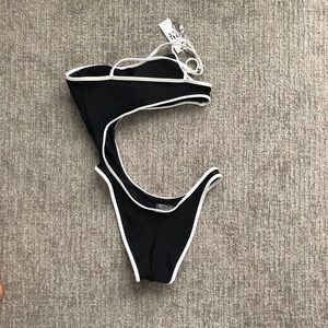Super cute bathing suit